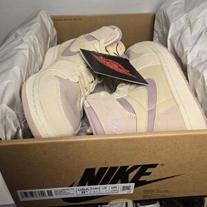 Nike Women's Cream and Purple Sneakers